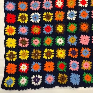 Vintage‎ Granny Square Blanket Colorful Handmade Knit Blanket 63” x 42”